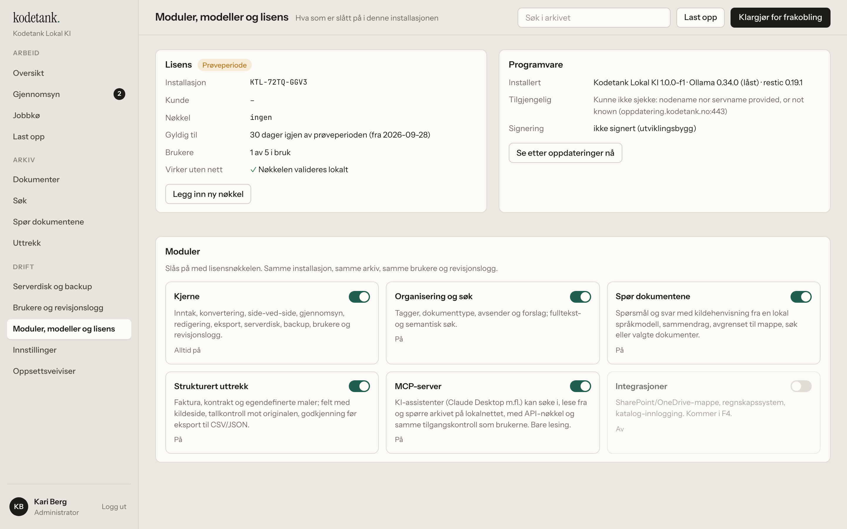 Moduler, modeller og lisens: lisens, programvare, modulbrytere og modelltabell